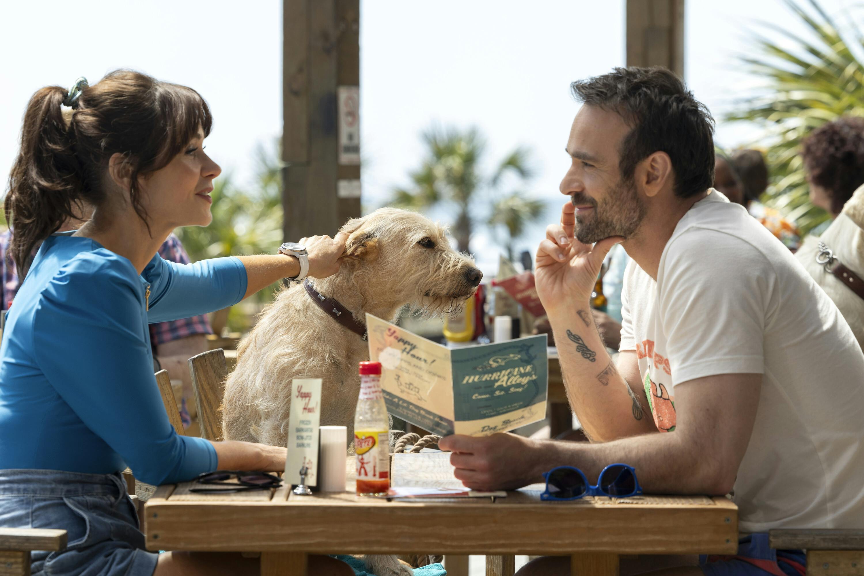 Anna (Zooey Deschanel) and Russ (Charlie Cox) in MERVPhoto Credit: Dana Hawley/Prime© Amazon Content Services LLC