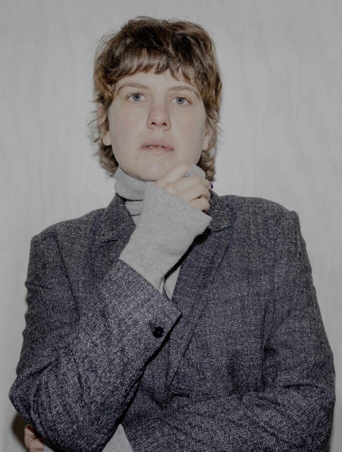 Forfatter Anna Juul har svært ved at finde ro, og så er hendes underlige besættelse et kærligt hjørne af Reddit.