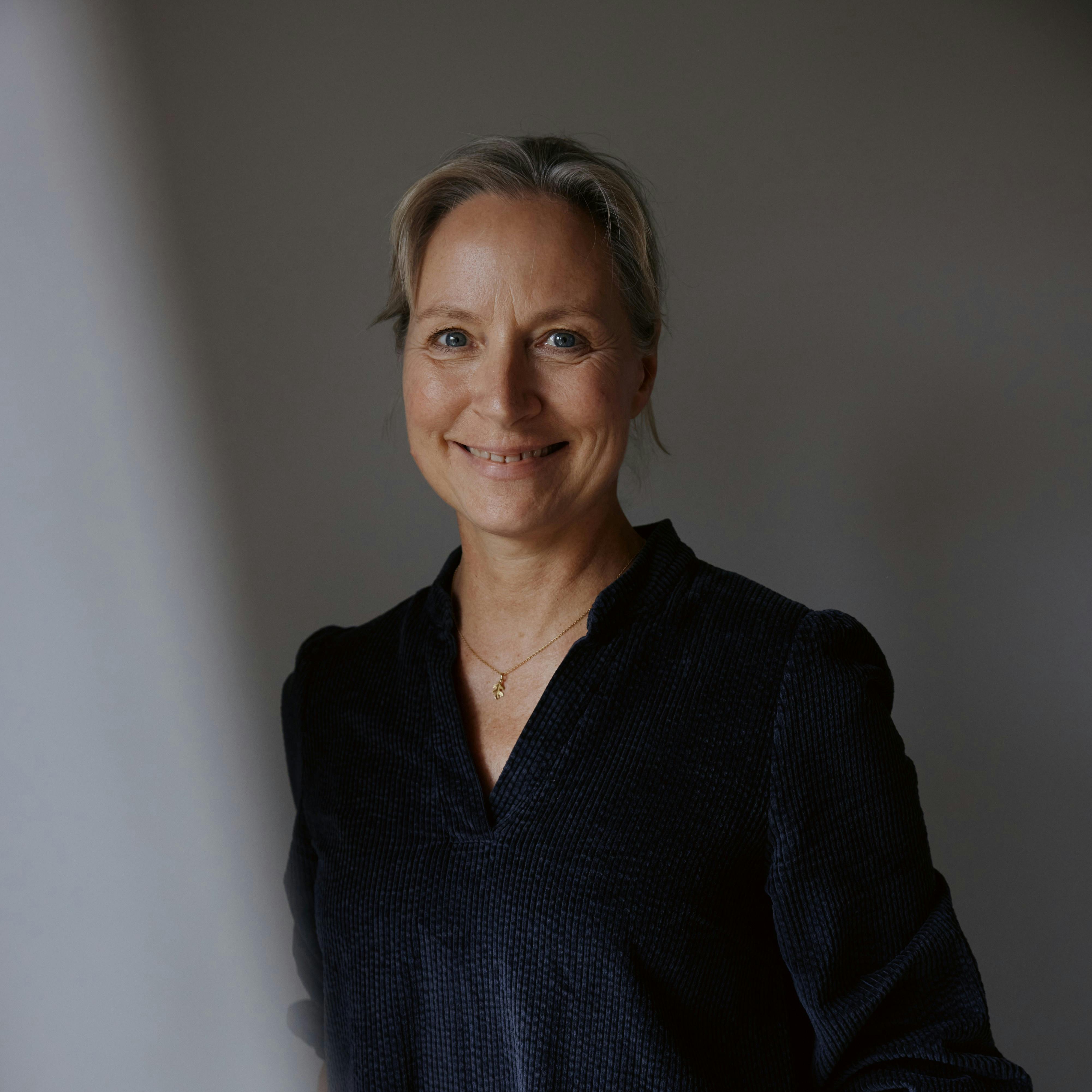 MEtte Marie MAdsen rydder op