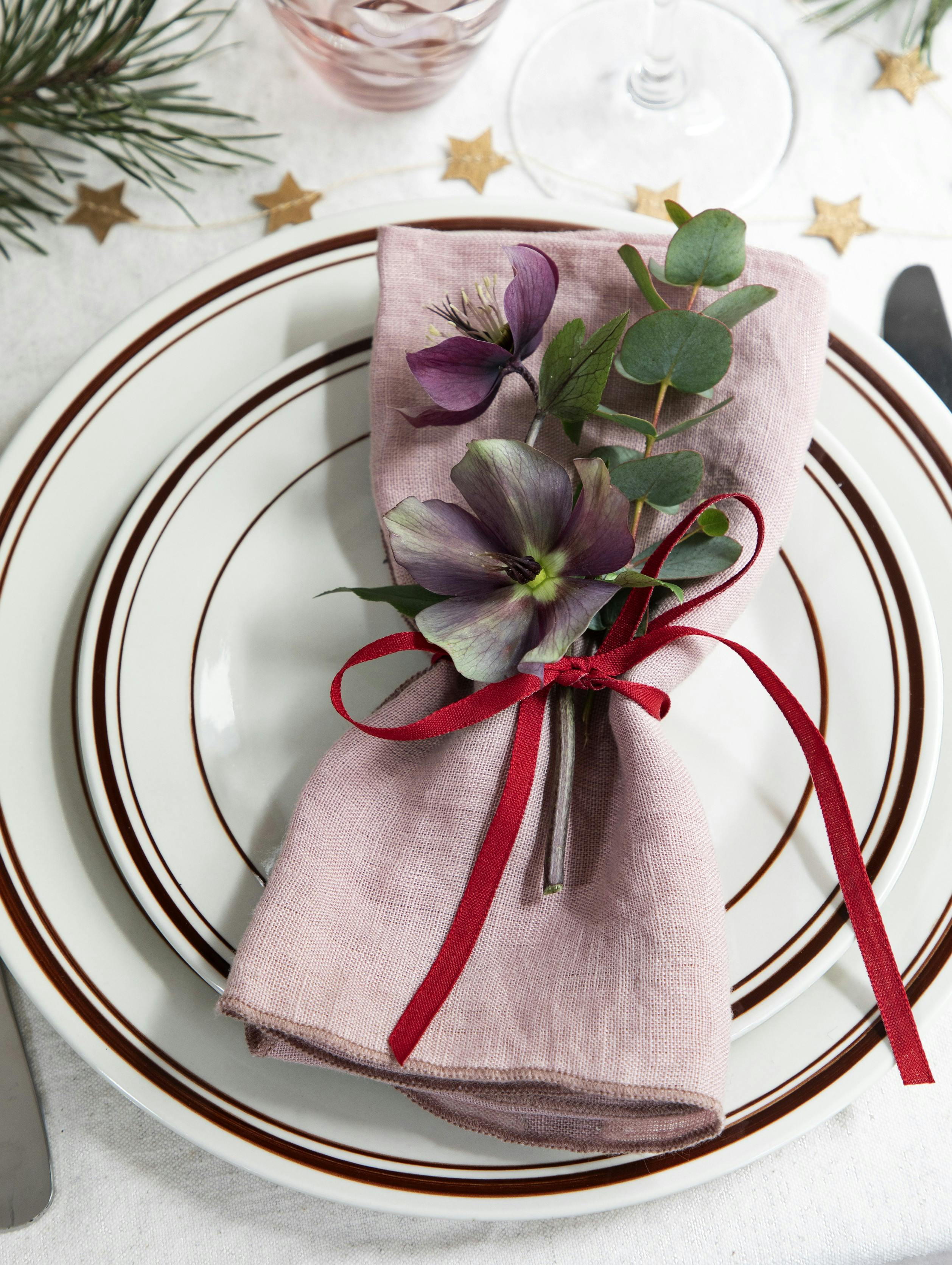 blomster på julebordet