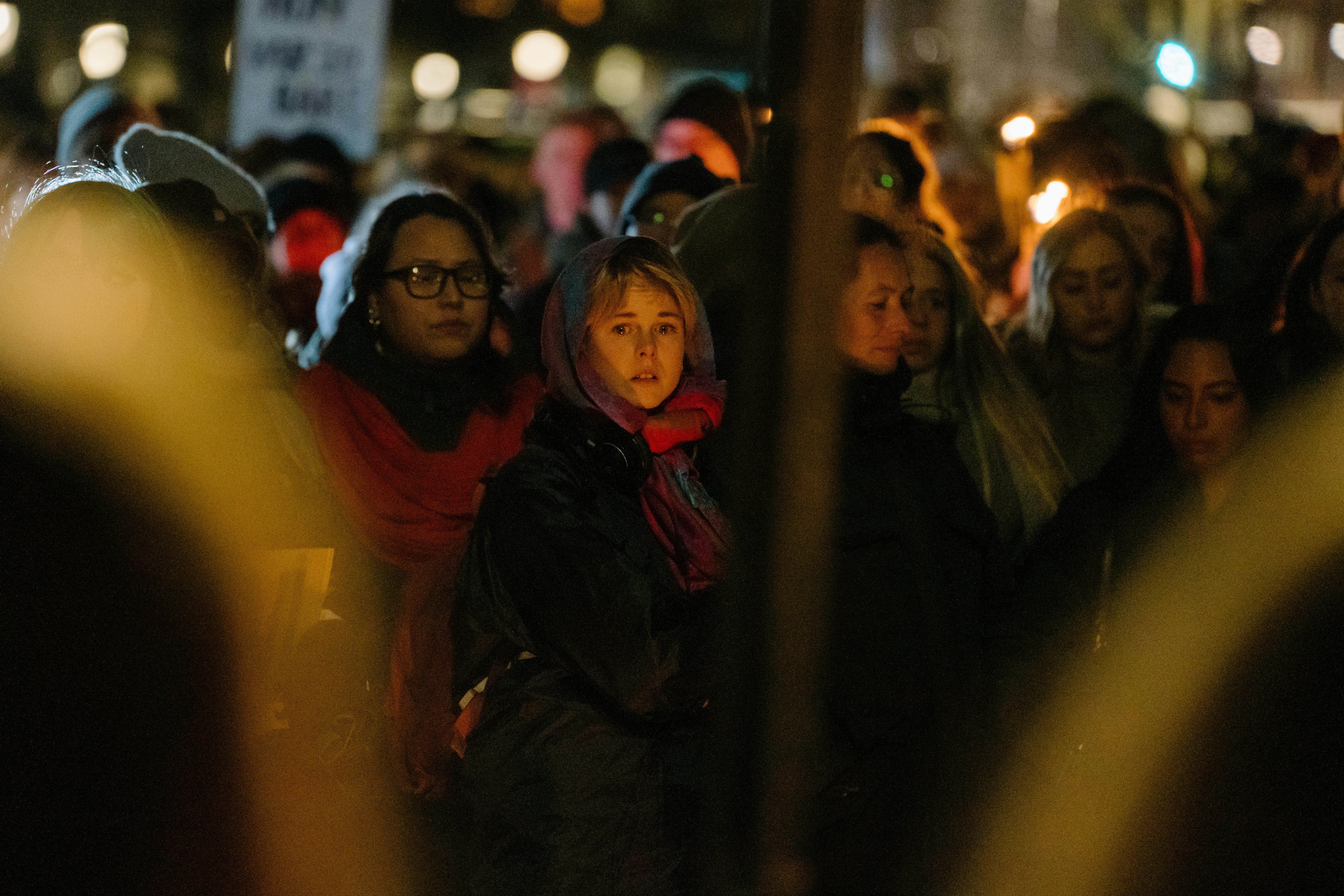 Fakkeloptog til minde for ofrene for kvindedrab 