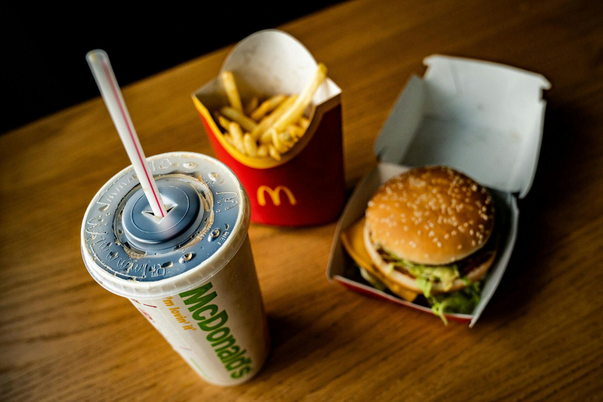 Big Mac menu fra McDonald's ved Nørreport Station i København, mandag den 25. januar 2021. Den amerikanske fastfoodkæde McDonald's kommer med årsregnskab torsdag den 28. januar 2021.. (Foto: Emil Helms/Ritzau Scanpix)