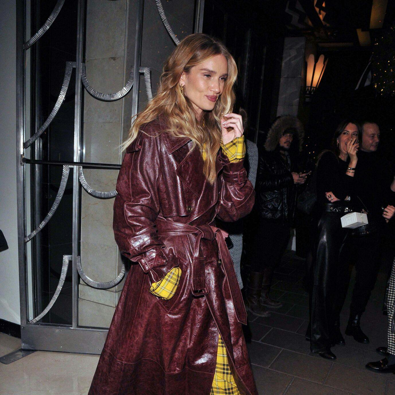 Rosie Huntington-Whiteley at the Claridge's Hotel Christmas Tree unveiling party 2025, Claridge's Hotel, Brook Street, on Tuesday 25 November 2025 in London, England, UK. CAP/CAN ©CAN/Capital Pictures