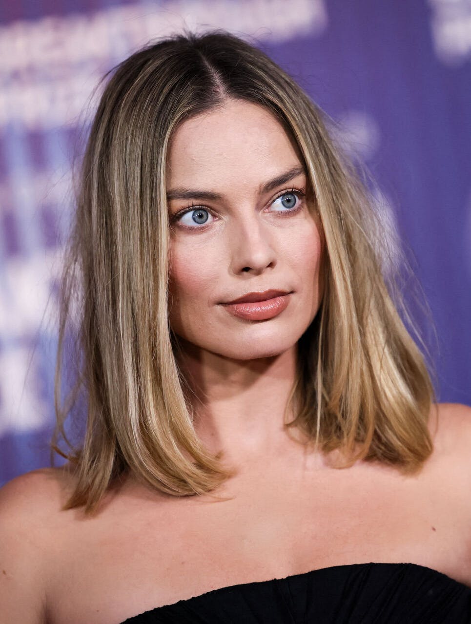 Få hurtige og effektive tricks, der tæmmer krus og giver håret et glattere, mere velplejet look.