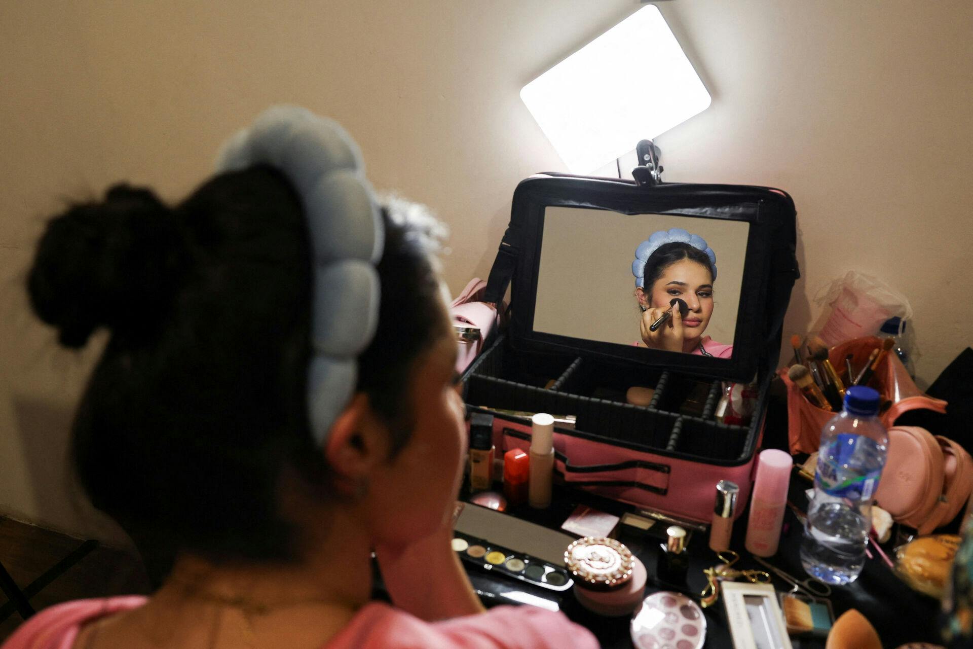 Få en enkel og effektiv metode til at fjerne makeuppletter hurtigt – med noget, du allerede har derhjemme.