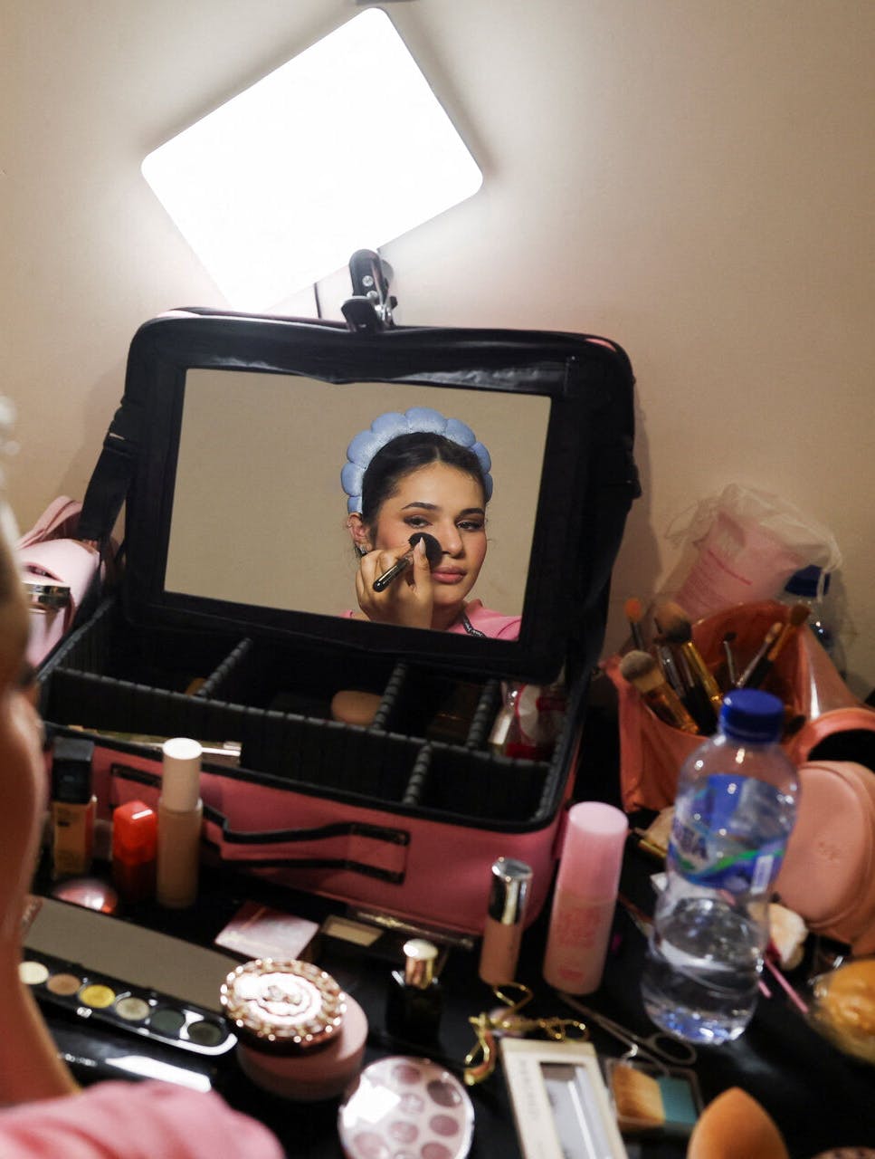 Få en enkel og effektiv metode til at fjerne makeuppletter hurtigt – med noget, du allerede har derhjemme.