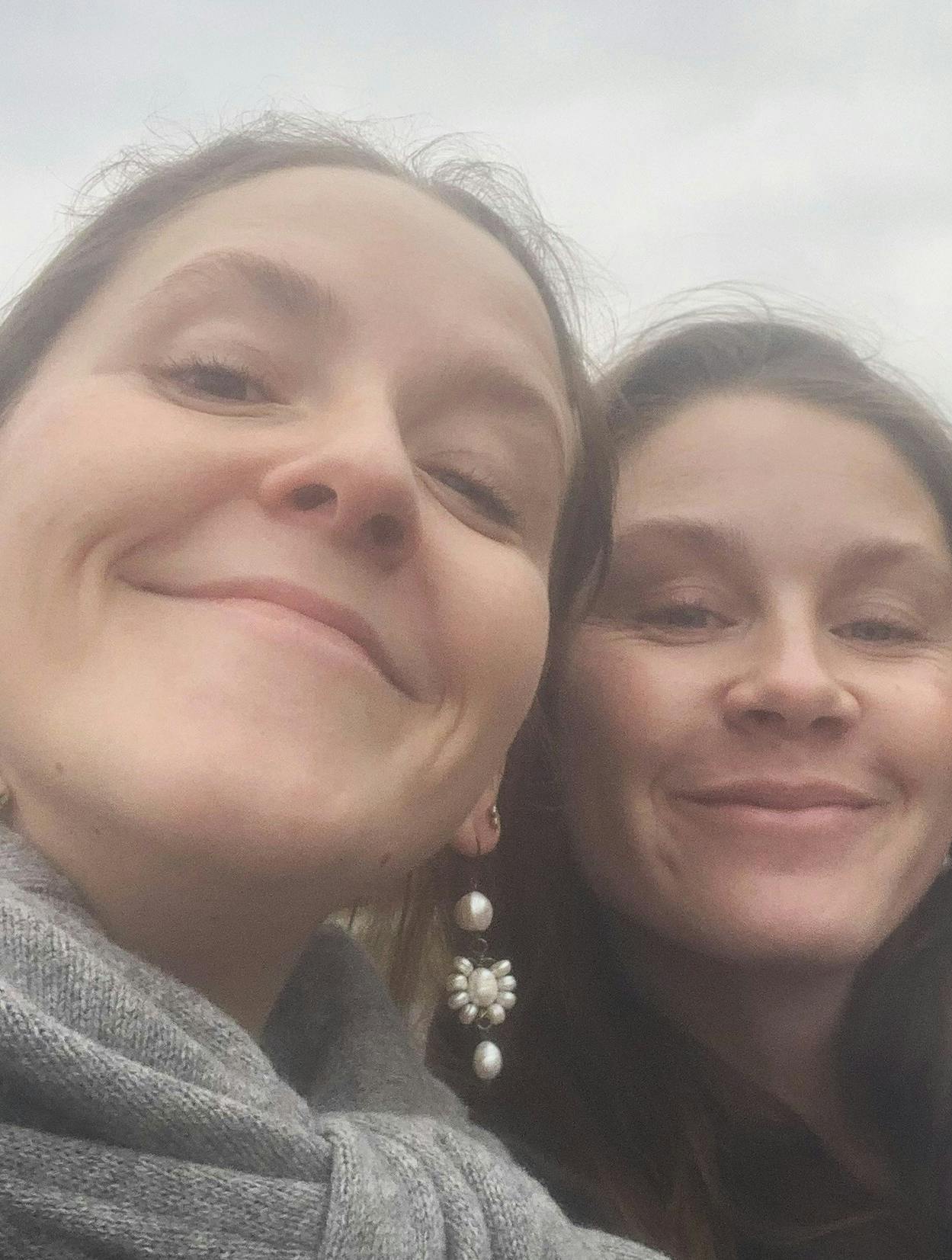 Louise Laura Højer Nielsen og Anna Caya Stenz