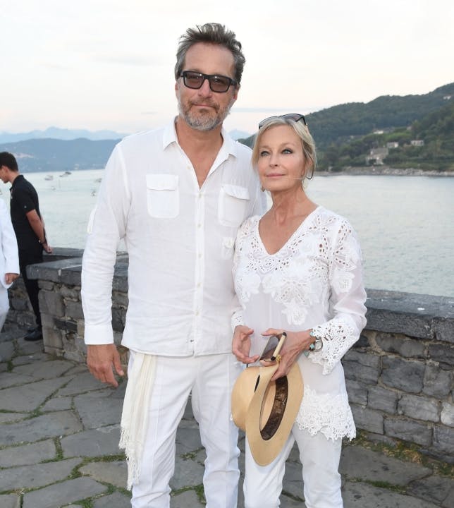 Bo Derek med John Corbett som spillede Aidan i Sex and The City