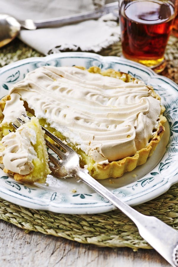 Fransk citrontærte med marengs, også kaldet tarte au citron - her er opskriften