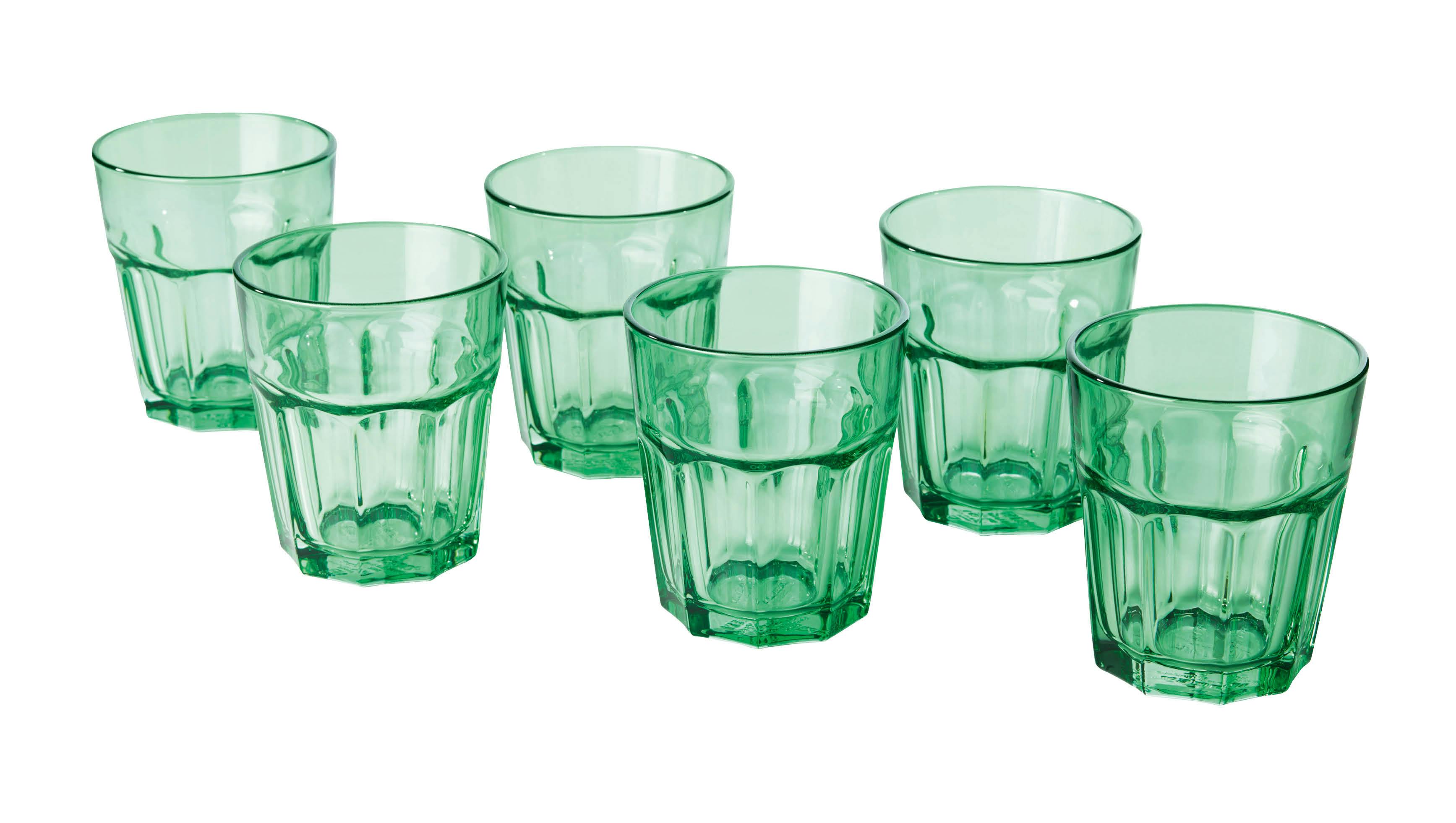 Grønne glas fra IKEA til borddækning