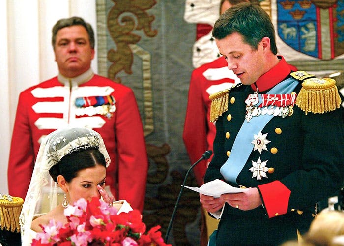 https://imgix.femina.dk/kronprinseparret-bryllupstale.jpg