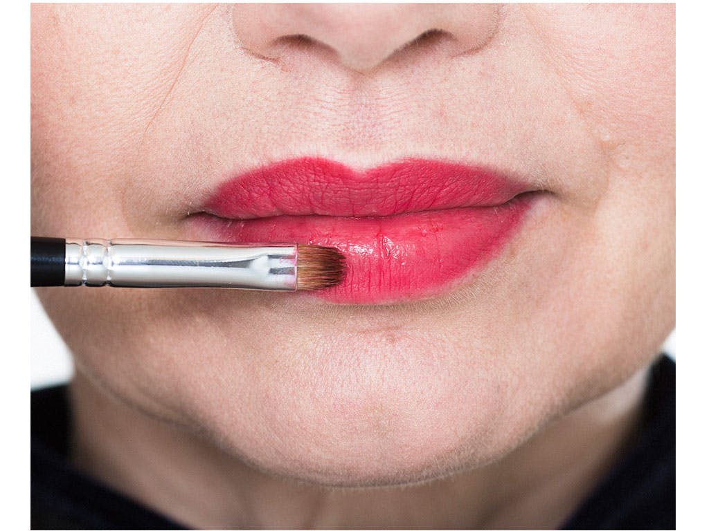 Guide: Sådan laver du flotte røde læber | Femina