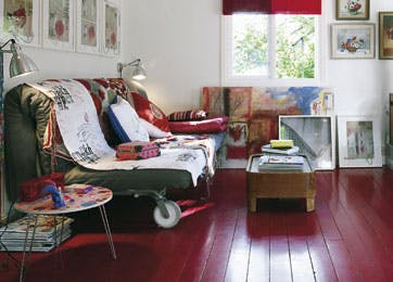 Den røde stue i kolonihavehuset