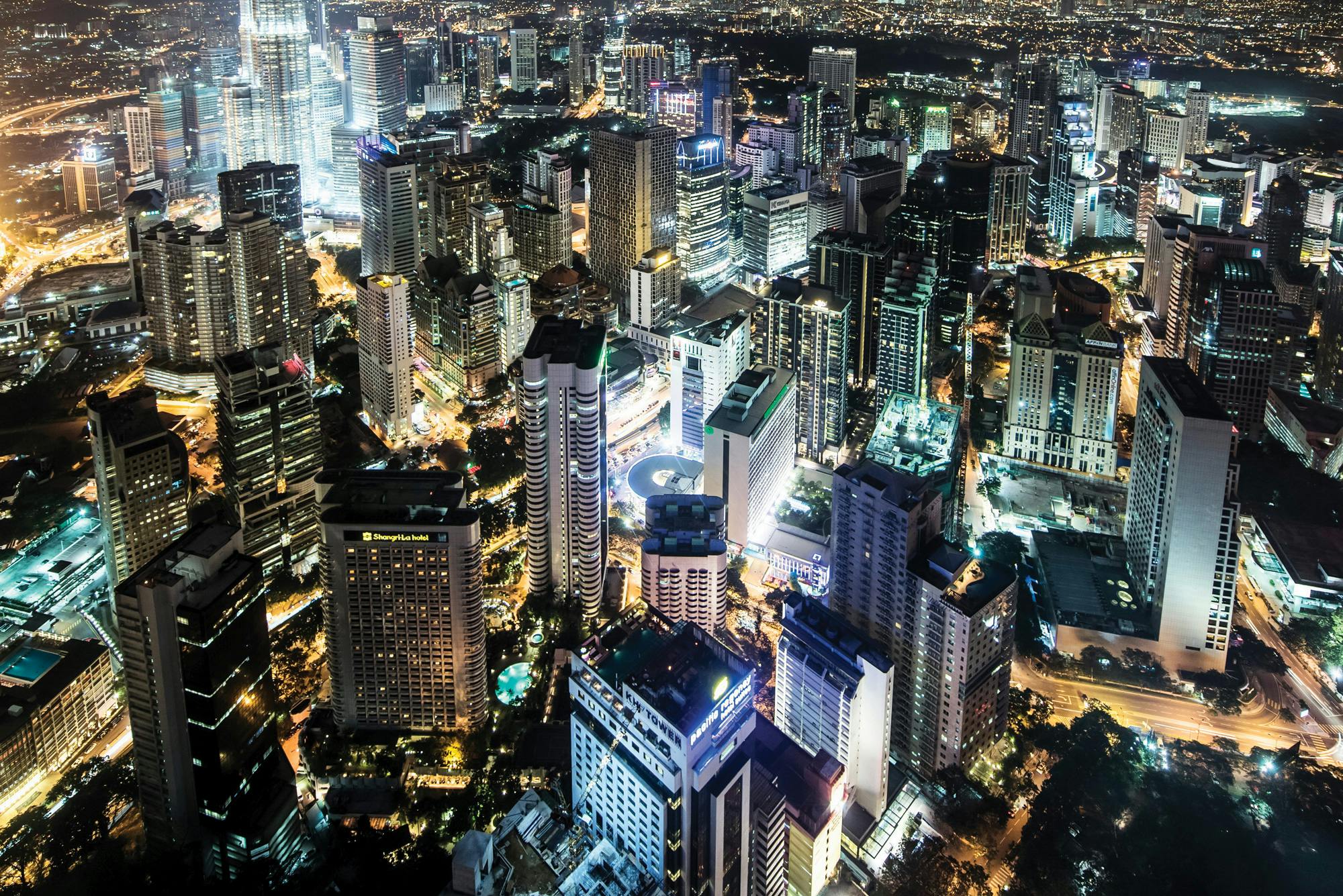 https://imgix.femina.dk/madogbolig/malyasia-kuala-lumpur-rejseguide.jpg