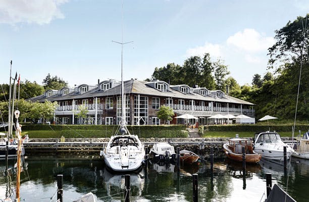 https://imgix.femina.dk/madogbolig/media/websites/in-dot-dk/website/2014/juli/uge-29/tirsdag/comw612.jpg