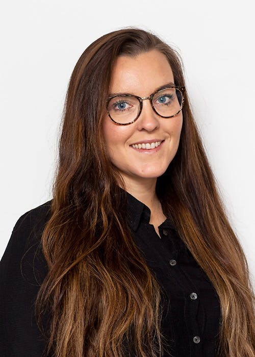 https://imgix.femina.dk/makeover-1_44.jpg