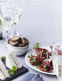 https://imgix.femina.dk/media/1ebb2a3fb0b646aeb809a6d4d0bfec04.jpg