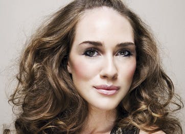 https://imgix.femina.dk/media/4e91084bf13a447aa522e693c4166b00.jpg
