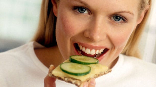 https://imgix.femina.dk/media/75e0a7a26b114a5ca59a7fb921b96609.jpg