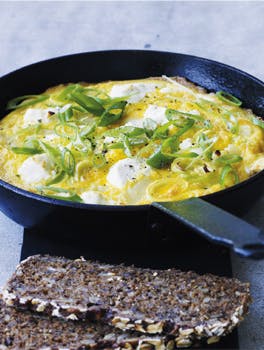 Æggekage med gedeost