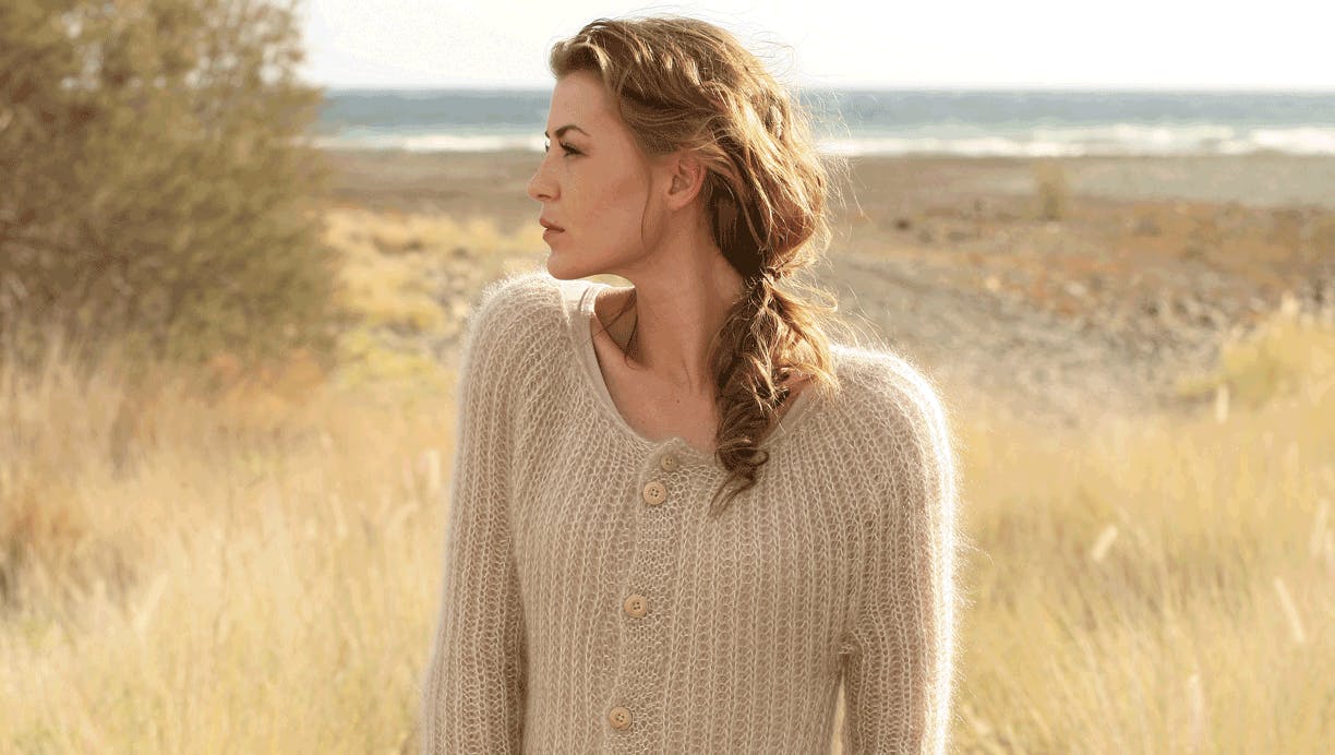 https://imgix.femina.dk/media/article/1118-strik-jakke.png