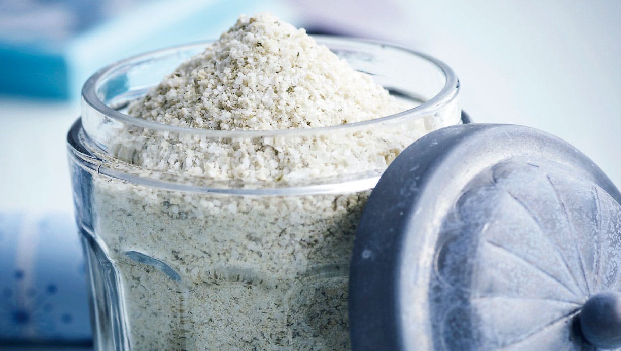 https://imgix.femina.dk/media/article/1147-urtesalt.jpg