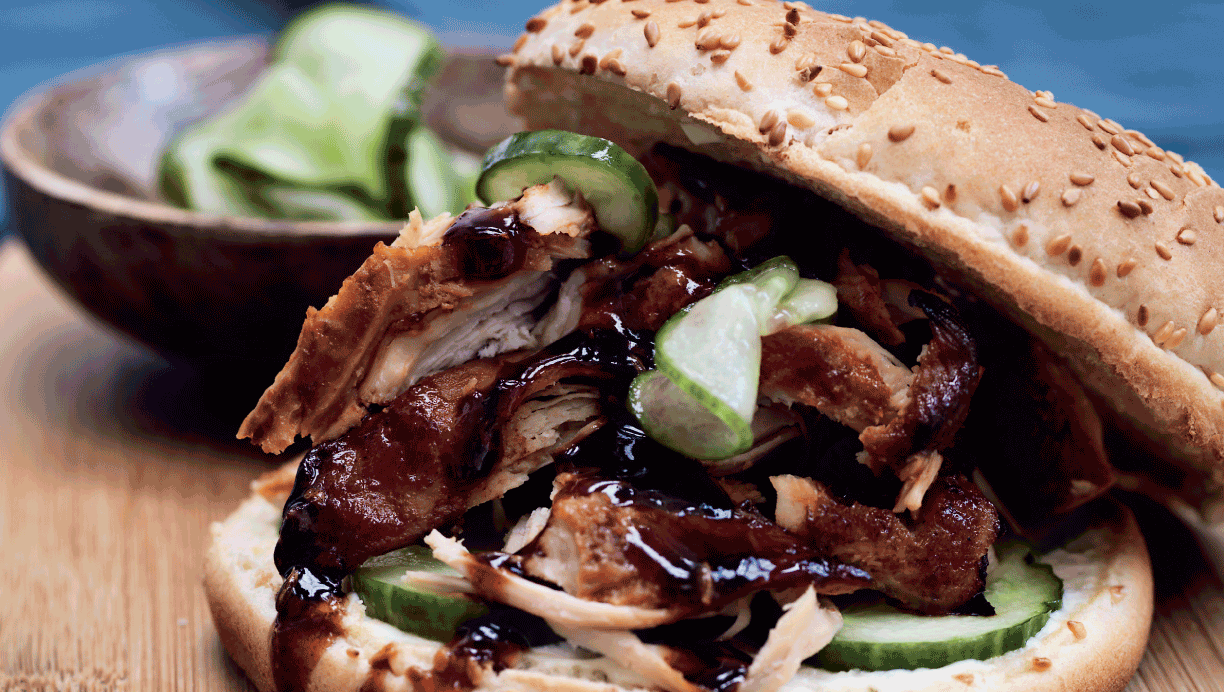 Kyllingeburger - pulled chicken burger