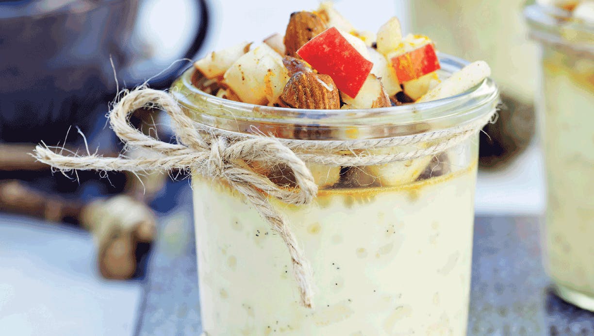 https://imgix.femina.dk/media/article/1447-gaestemad-dessert.png