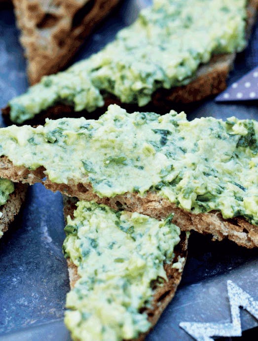 Crostini med artiskoktapenade