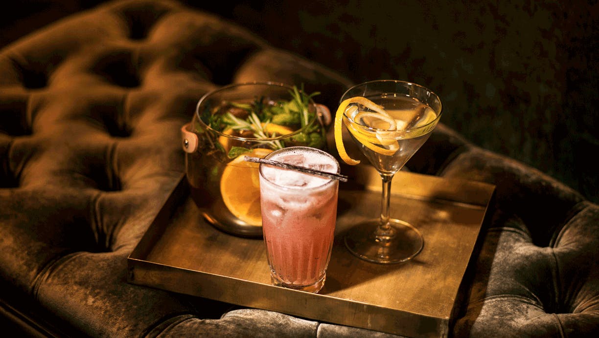 https://imgix.femina.dk/media/article/1452-cocktails-prim.png