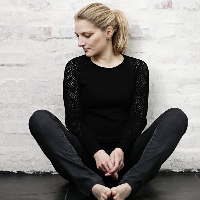 https://imgix.femina.dk/media/article/1511_zenia_stampe_0.jpg