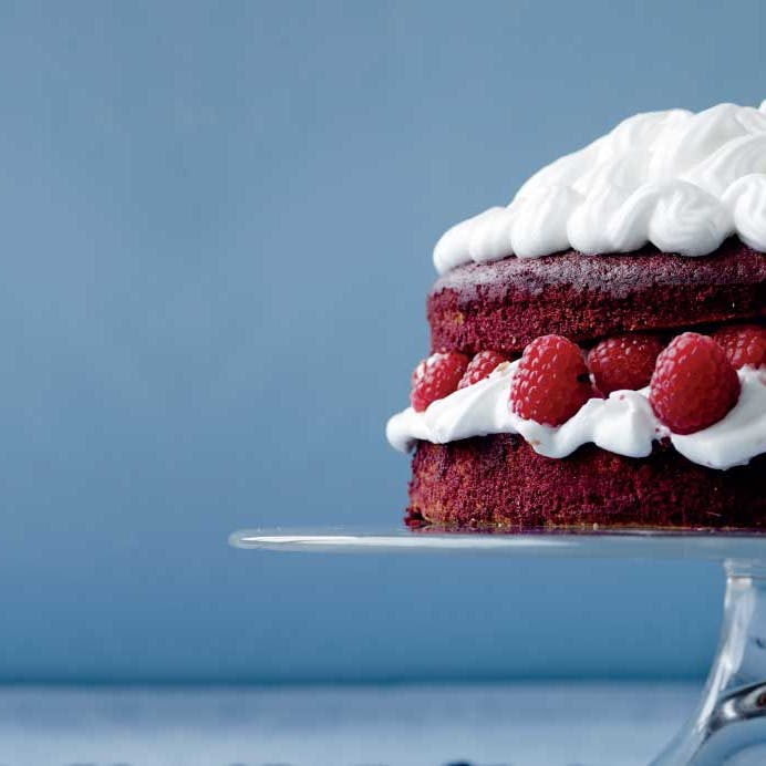 https://imgix.femina.dk/media/article/1627-red-velvet-cake.jpg