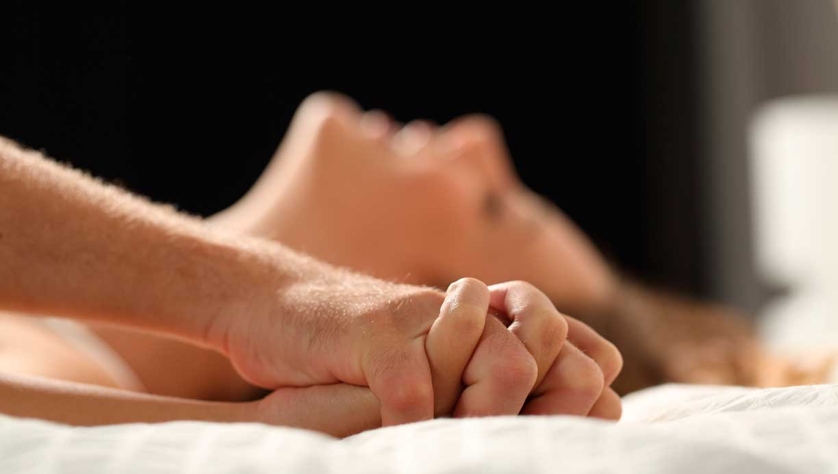 Måske bruger vi mere tid på at tænke på sex, end på faktisk at have det. I en undersøgelse blandt 9.000 mennesker viser det sig nemlig, at vi bruger mere tid på sport end sex