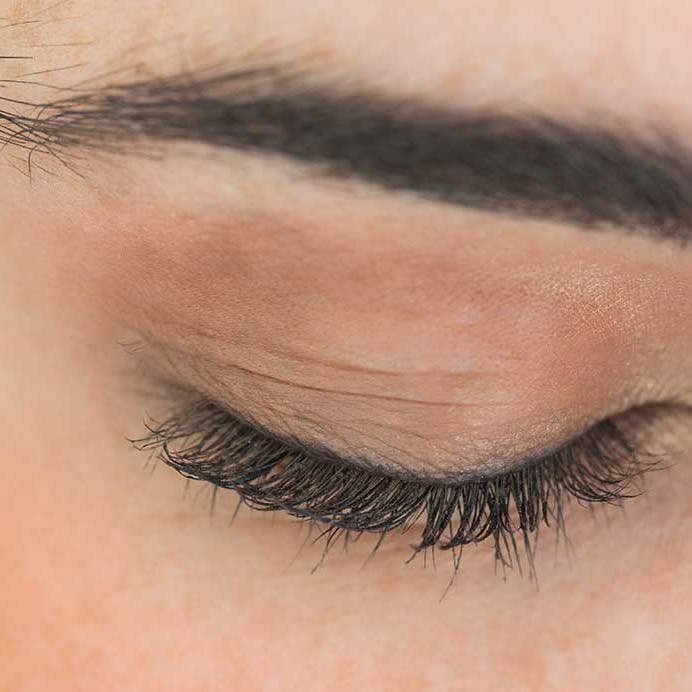 https://imgix.femina.dk/media/article/1815-microblading.jpg