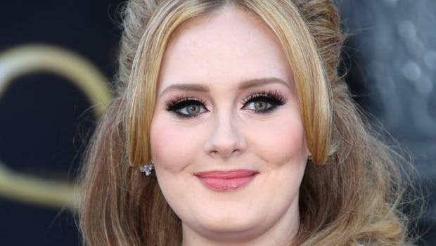 Få looket: Adele's glamourøse festlook