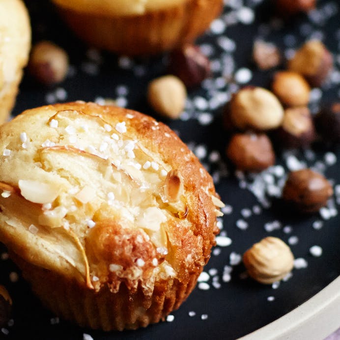 https://imgix.femina.dk/media/article/aeblemuffins.jpg