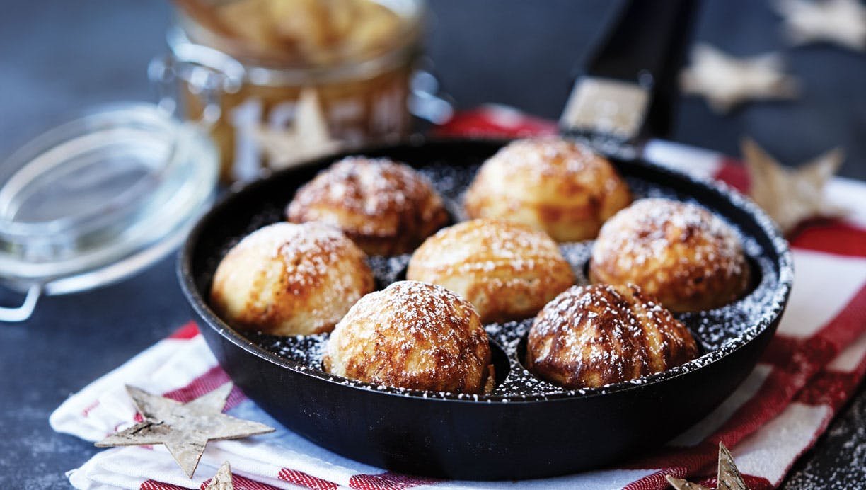 Æbleskiver med marcipan