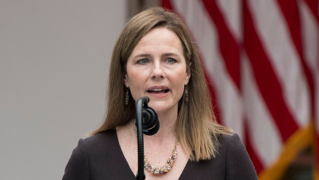 https://imgix.femina.dk/media/article/amy_coney_barrett.png