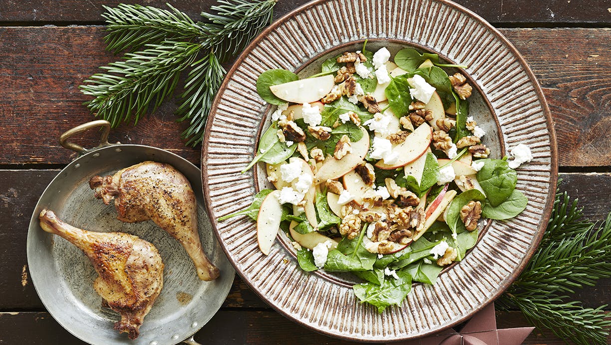 Få opskriften på andelår med vintersalat