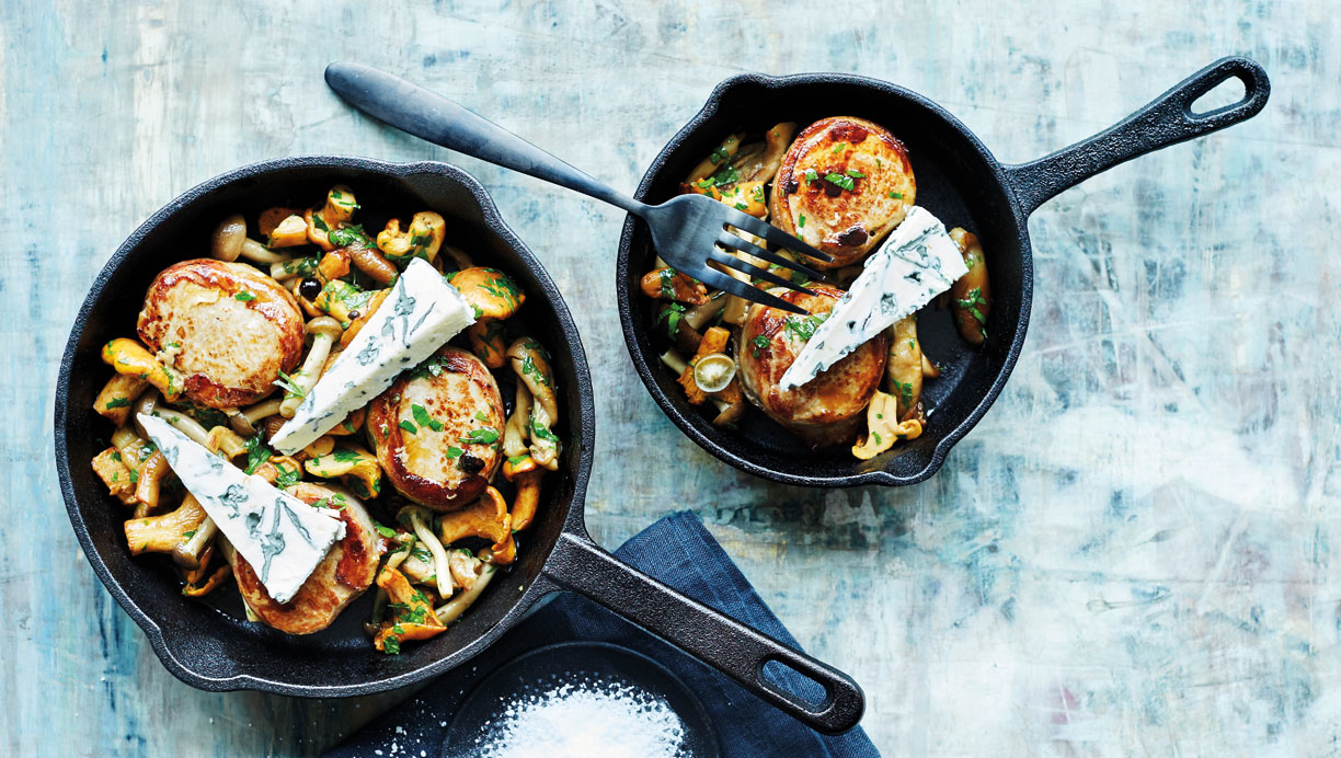 Bacon-medaljoner med svampe og gorgonzola