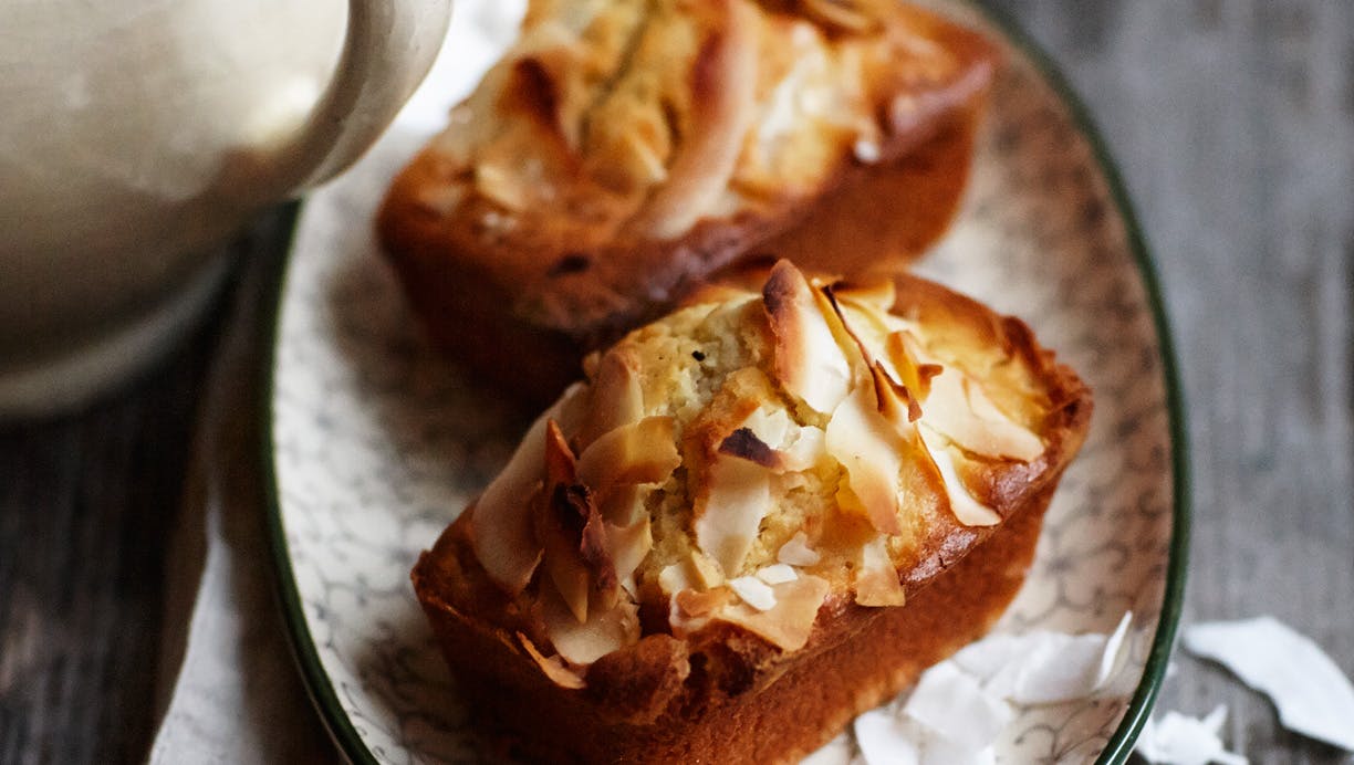 Bananbrød med kardemomme og kokos