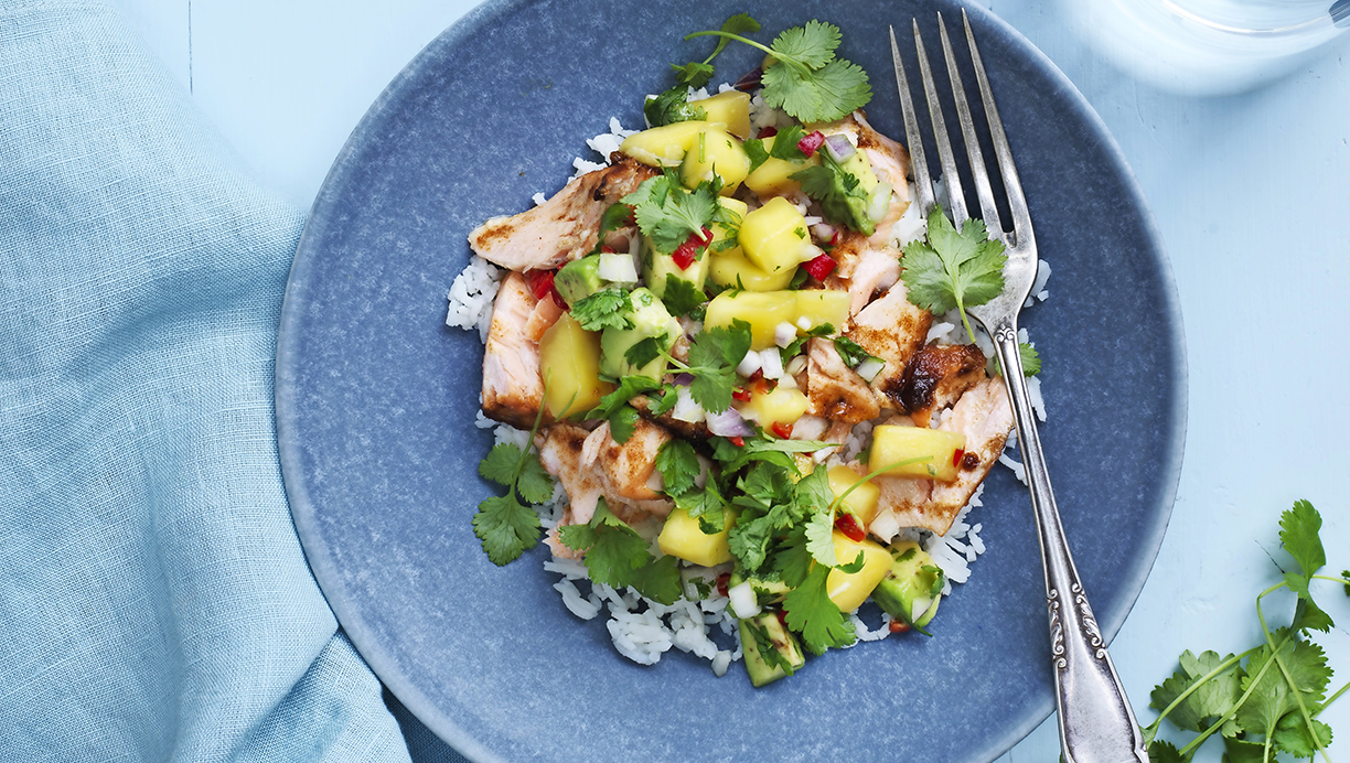 Barbecue-laks med ris og mangosalsa