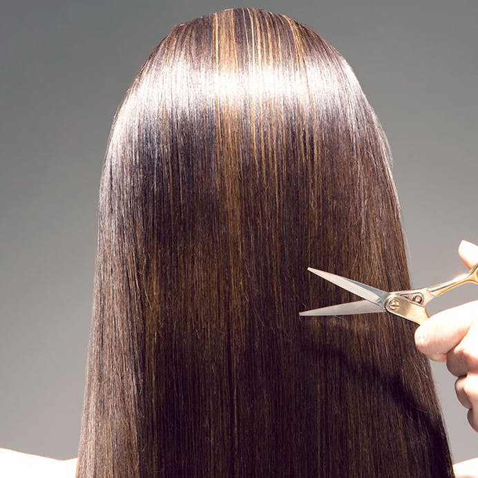 kvinde med langt hår