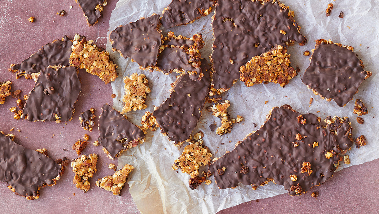 Granolaflager med mørk chokolade