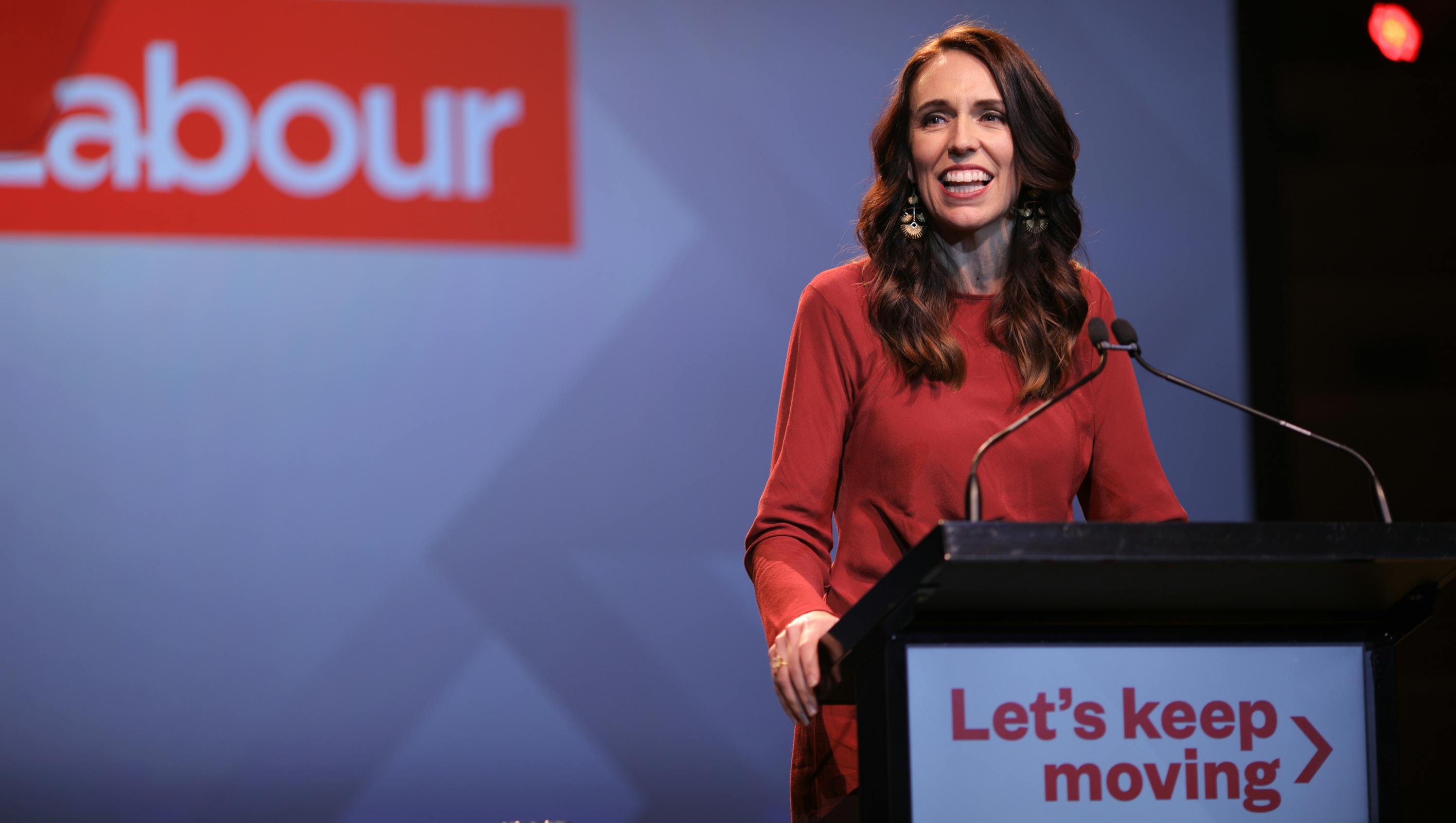 https://imgix.femina.dk/media/article/jacinda_ardern.png