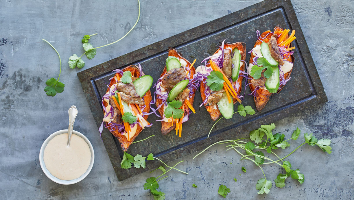 Banh mi-fyldte søde kartofler 