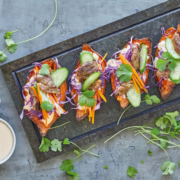 Banh mi-fyldte søde kartofler