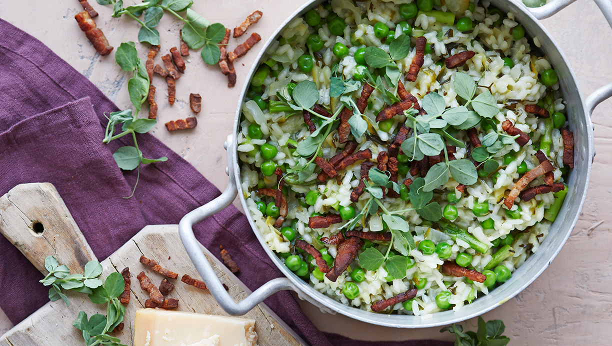 Grøn risotto med bacon 