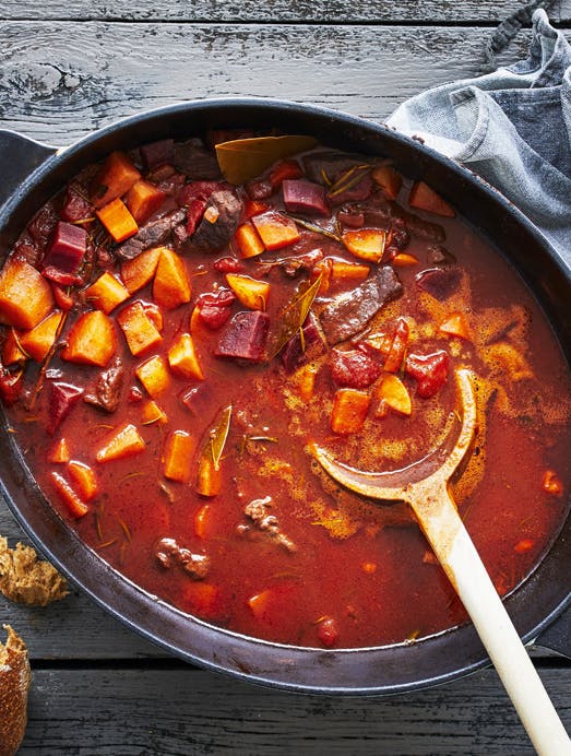 Italiensk suppe med skært oksekød