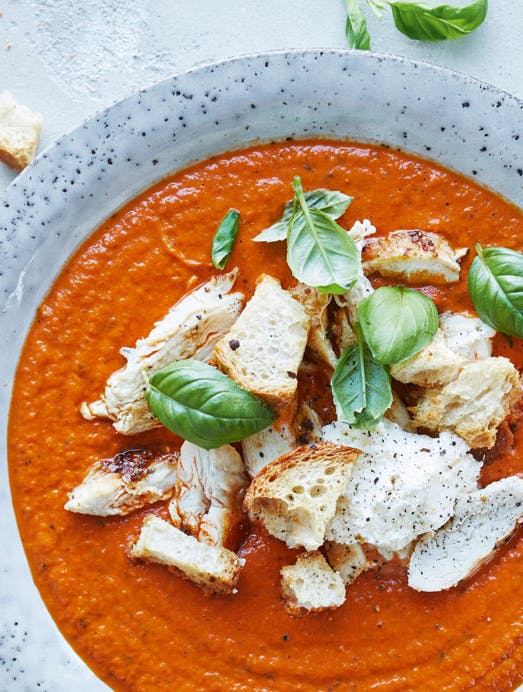 Italiensk tomatsuppe med kylling og mascarponecreme